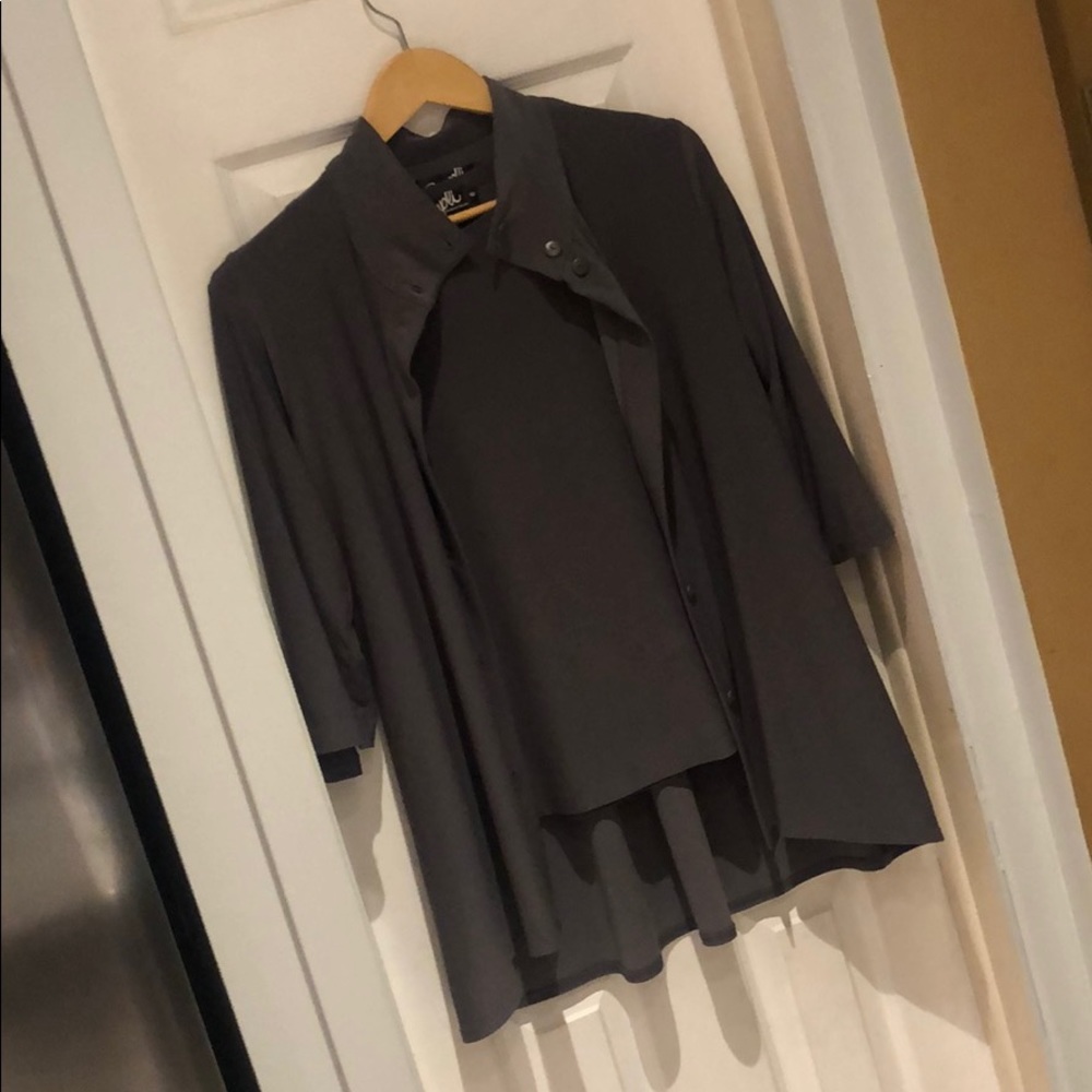 Sympli 2 piece cardi/blouse set.Size 8. Matte grey